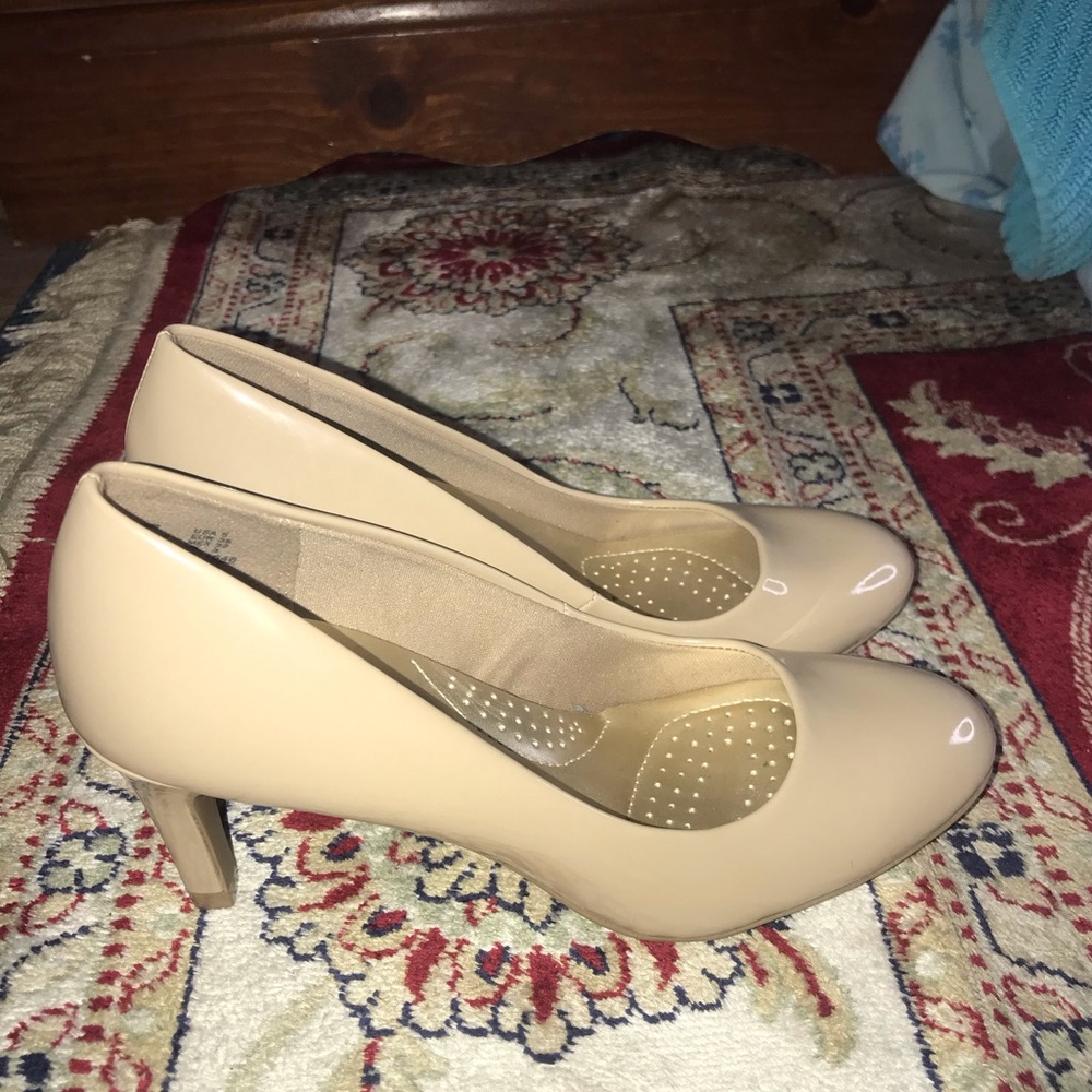 Dexflex Comfort Heels - Size 5